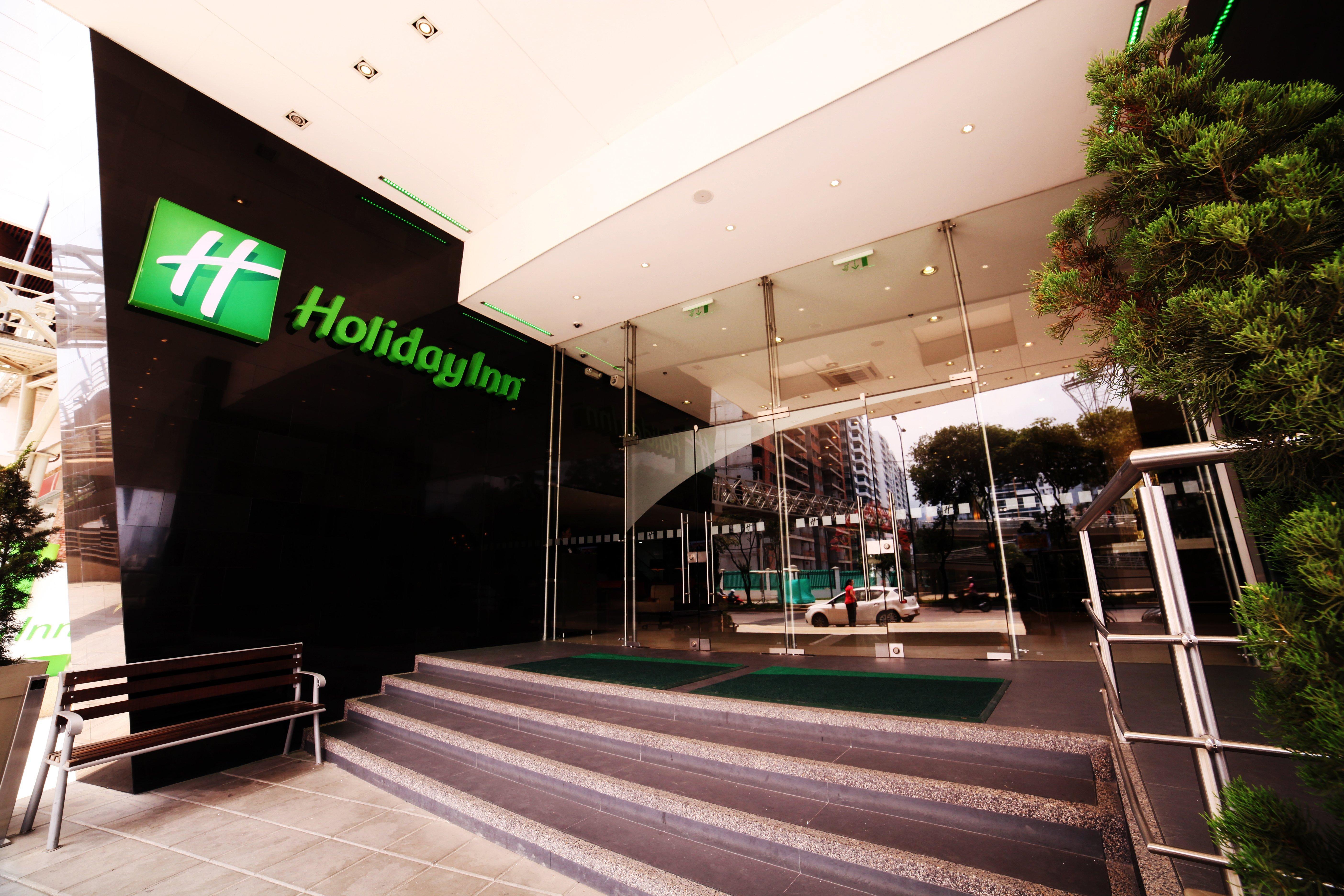 Holiday Inn Bucaramanga Cacique By Ihg Eksteriør bilde Holiday Inn Tokyo Bay