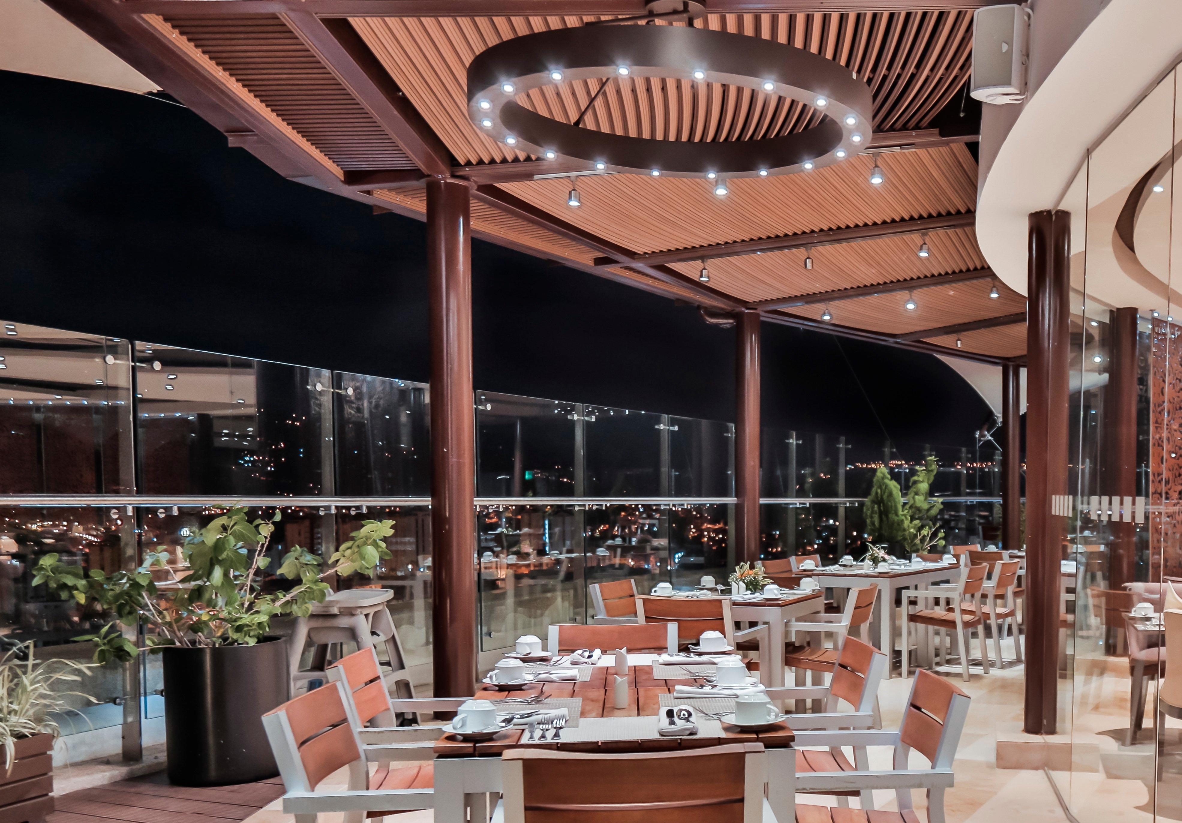 Holiday Inn Bucaramanga Cacique By Ihg Eksteriør bilde The Deck