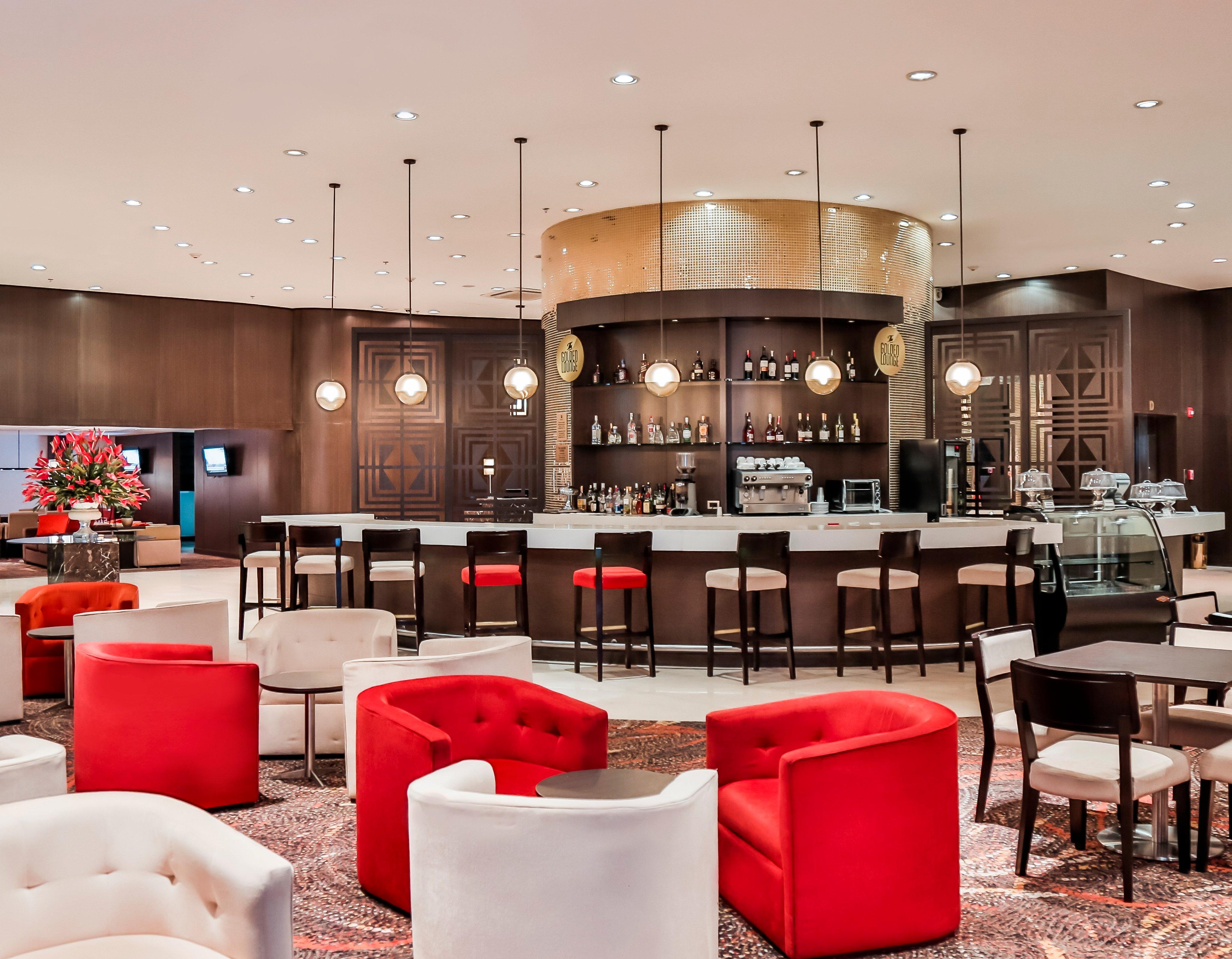 Holiday Inn Bucaramanga Cacique By Ihg Eksteriør bilde The lounge at the airport