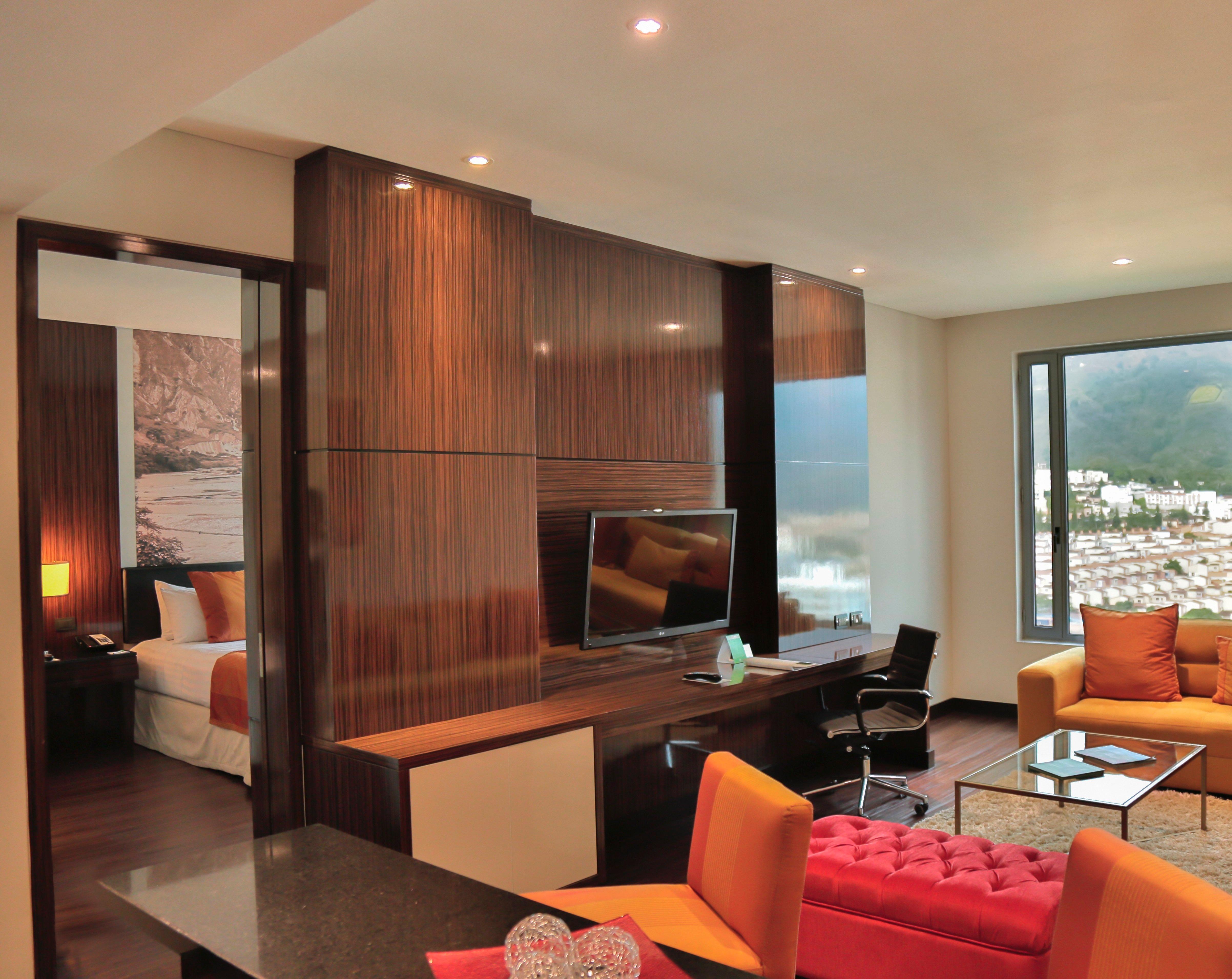 Holiday Inn Bucaramanga Cacique By Ihg Eksteriør bilde A suite at the hotel